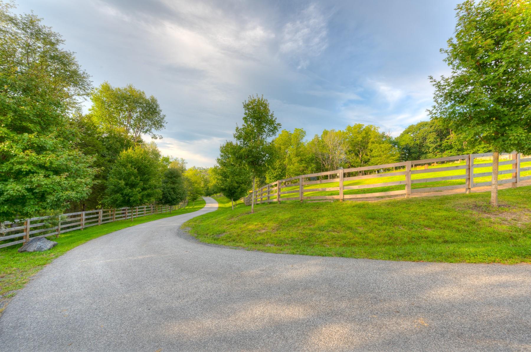 154 Hambletonian Road