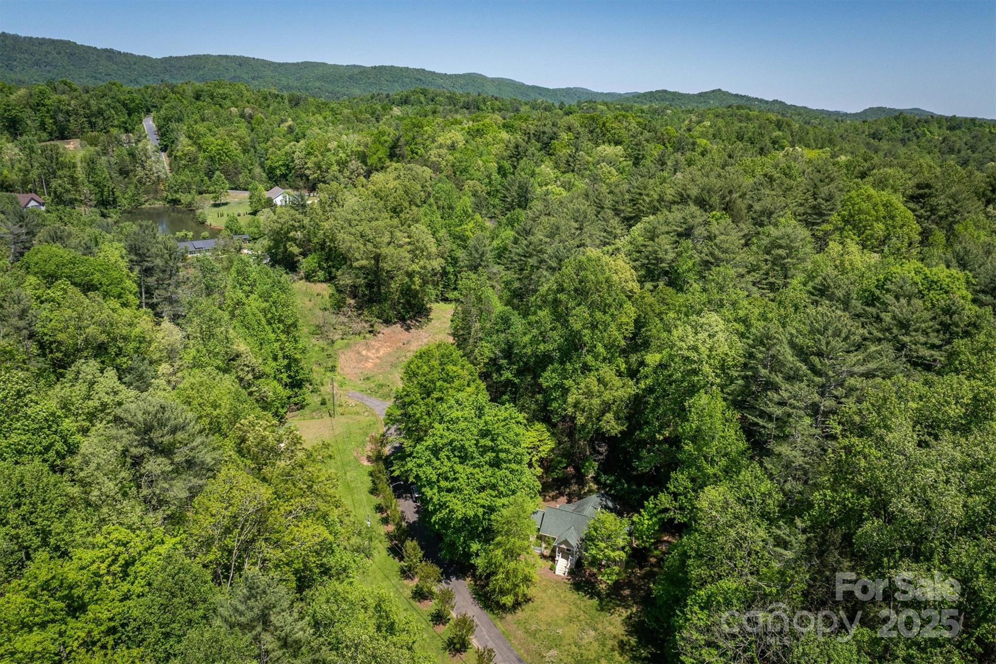1026 Shelby Lane