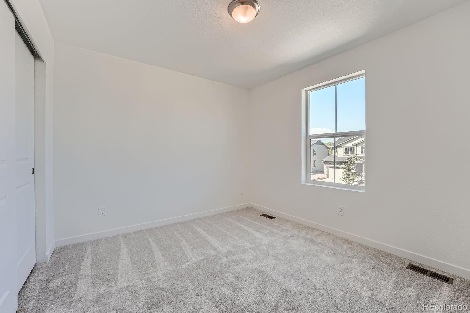 3924 N Picadilly Court