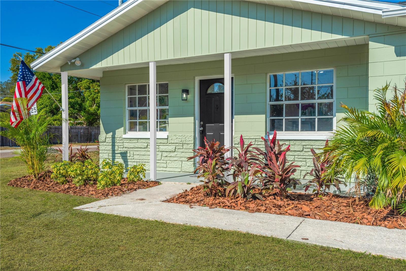 1721 W Humphrey Street