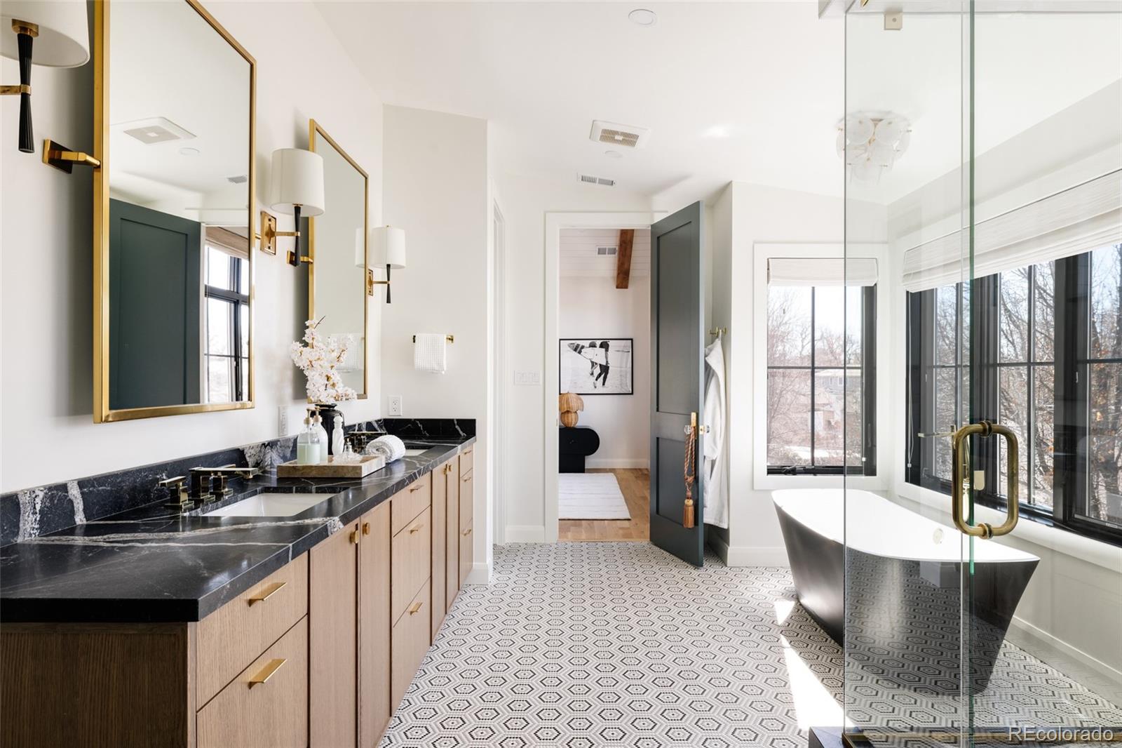 1641 S Corona Street