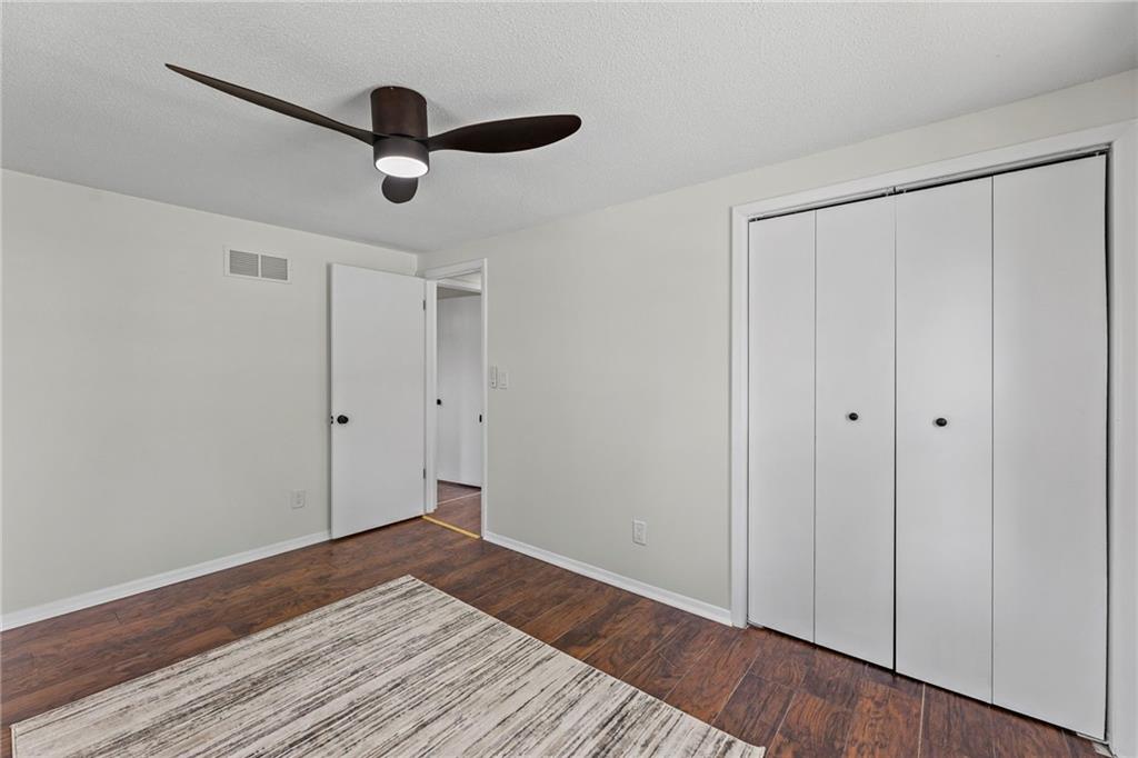 11515 N Charlotte Street