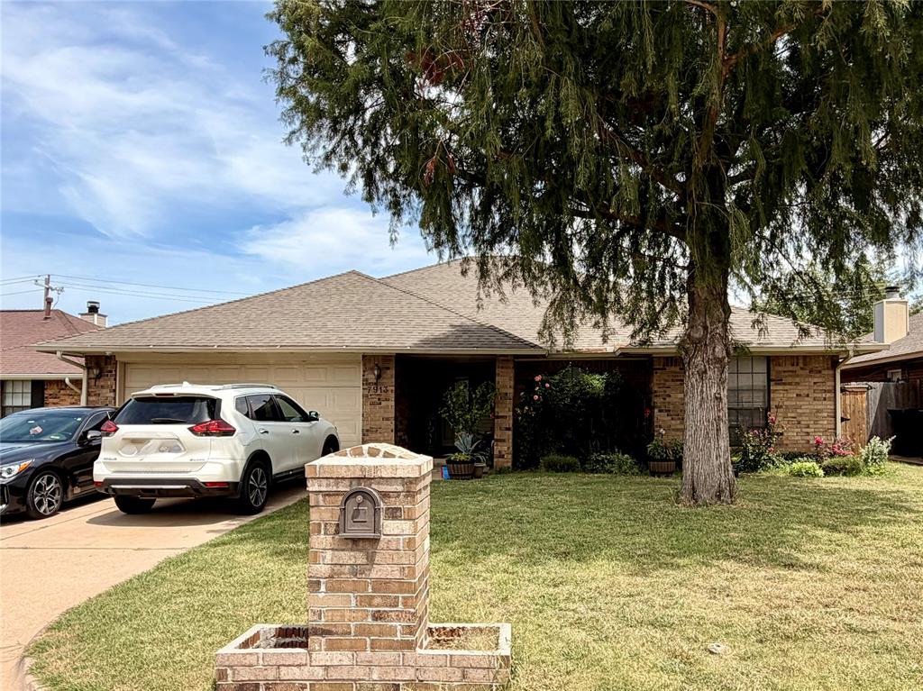Welcome to this spacious 4-bedroom, 2-bath home in Northwest Oklahoma City, conveniently located near shopping, dining and everyday amenities. Offering approximately 1,772 square feet, the functional floor plan features beautiful high ceilings in the main living area and a semi-open kitchen that connects comfortably with the dining and living spaces. The primary suite includes a large wraparound bathroom and two closets for generous storage. Additional highlights include an indoor laundry room, 2-car garage, inviting front porch and a large backyard with plenty of room to enjoy. Home is being sold in as-is condition. Seller to make no repairs. Buyer to verify all information.