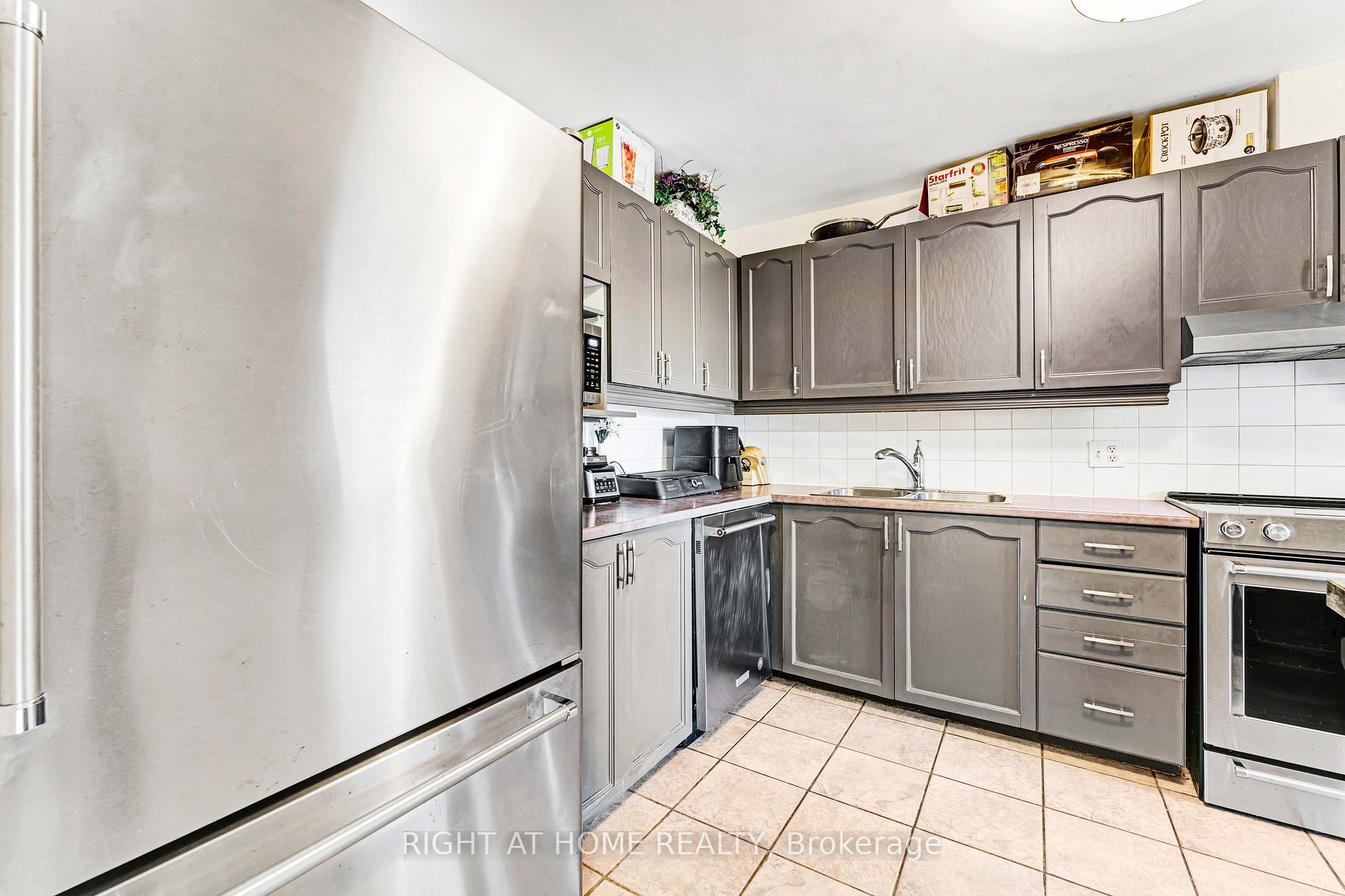 81 Southpointe Ave