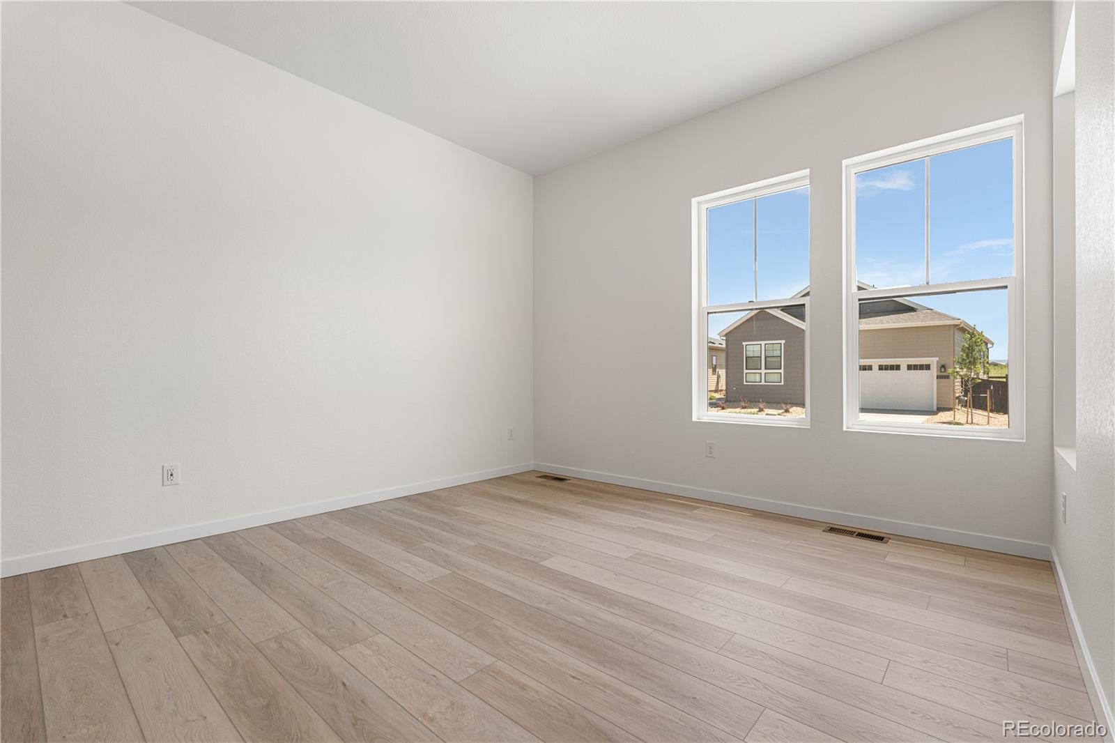 11126 Amber Light Circle