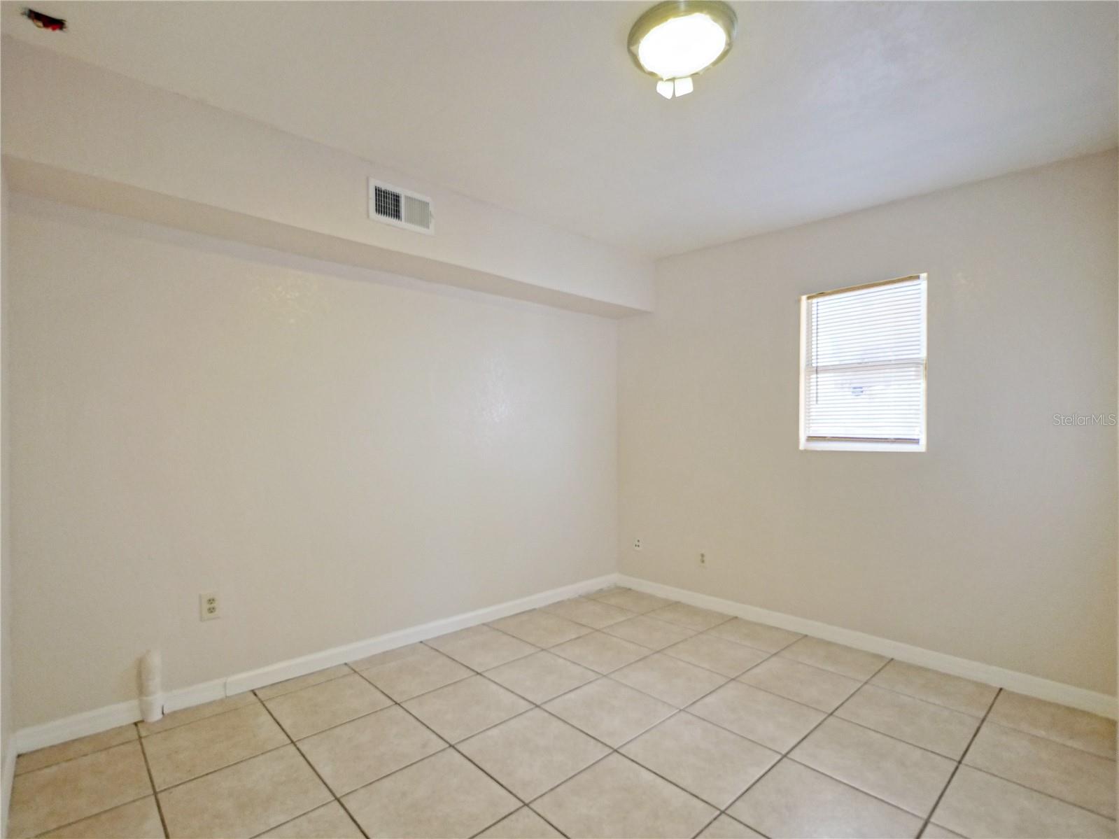 4901 Balboa Drive