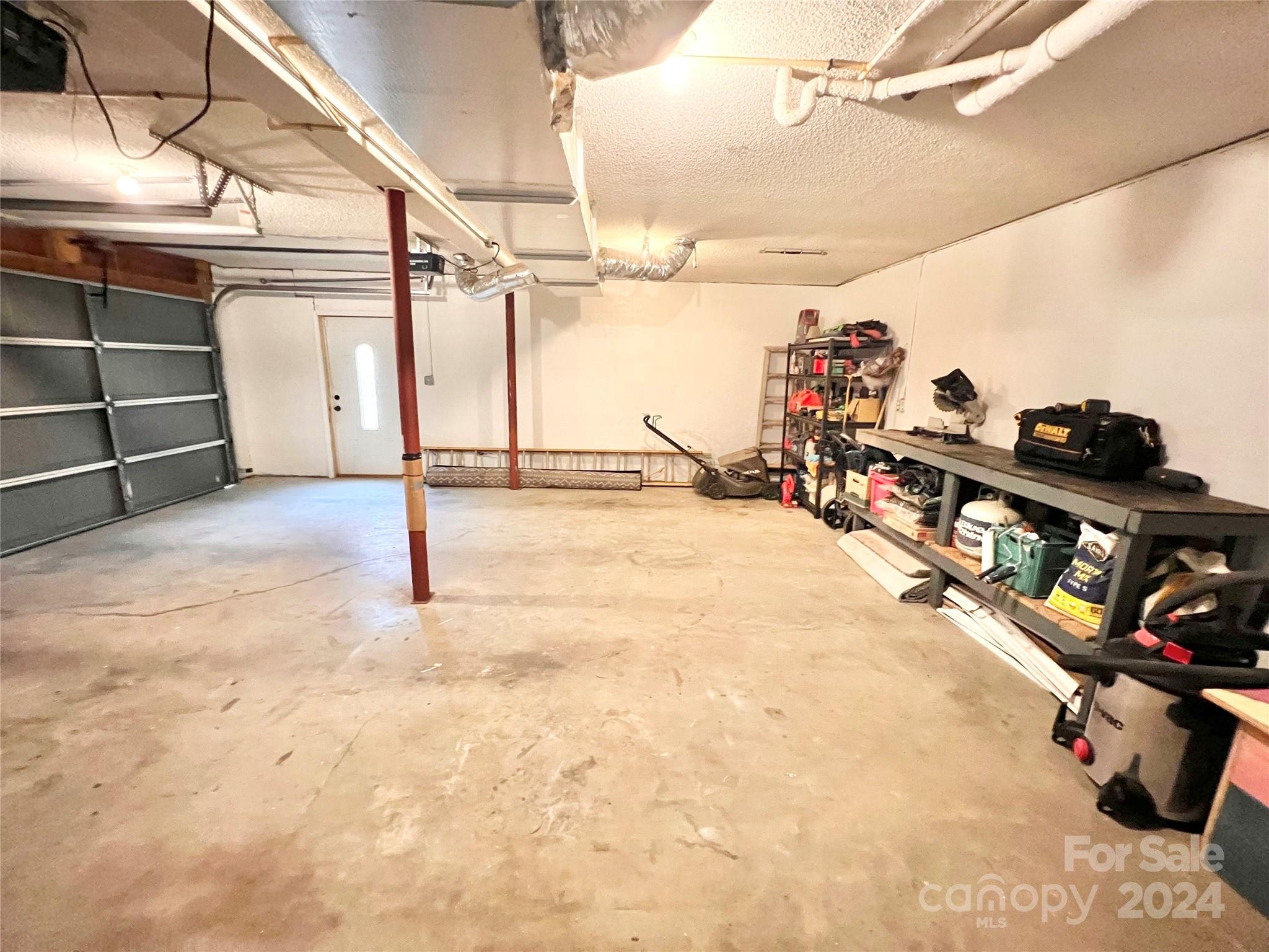 2115 Blue Ridge Circle