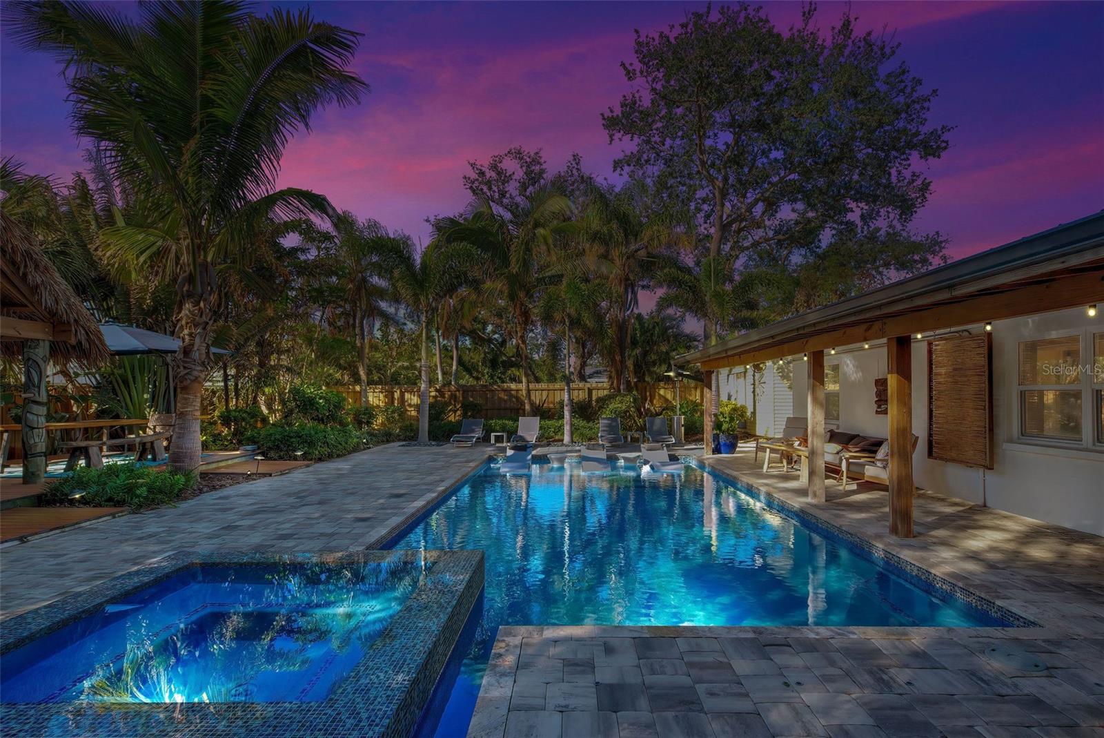 315 Palmetto Road W