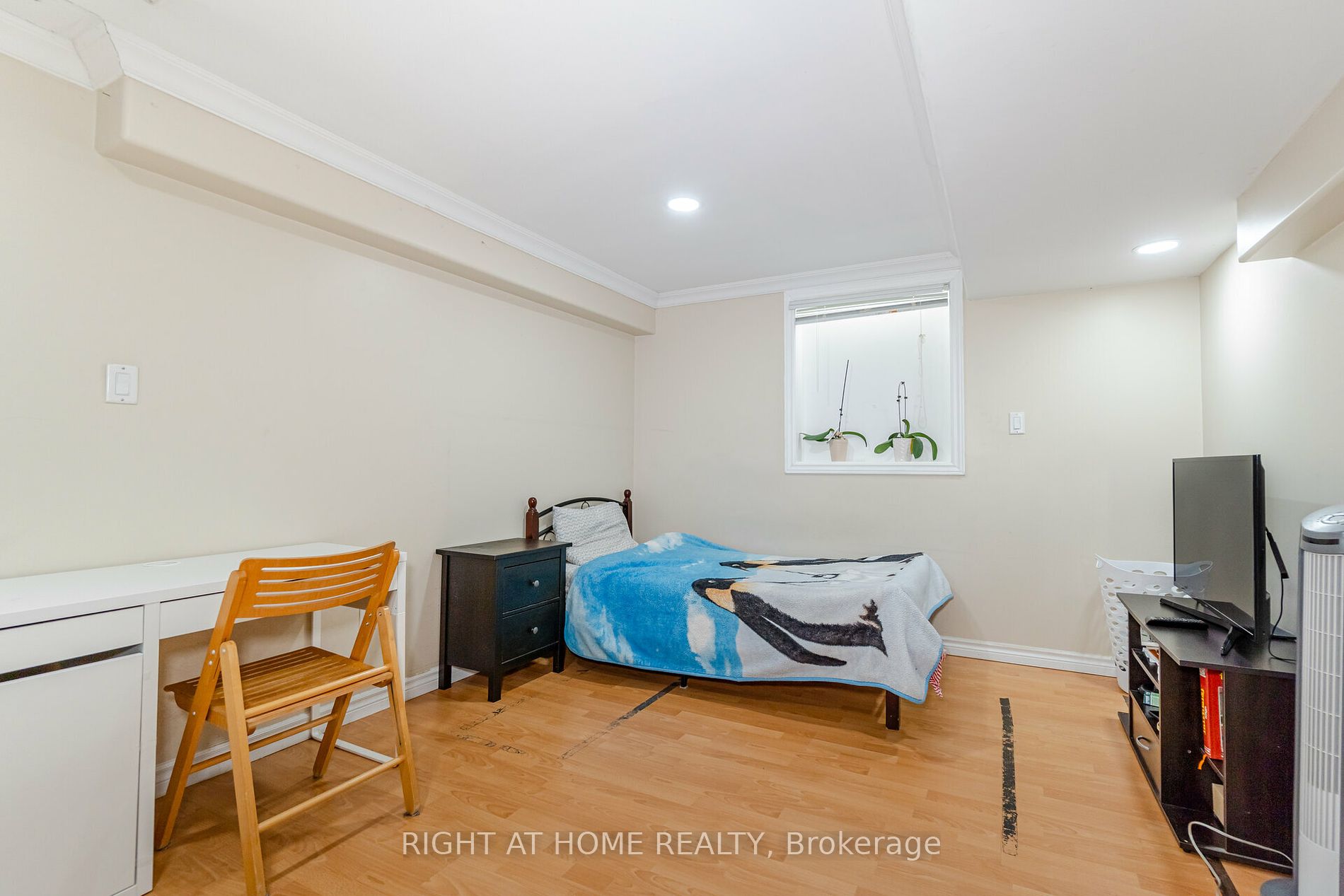811 Othello Crt