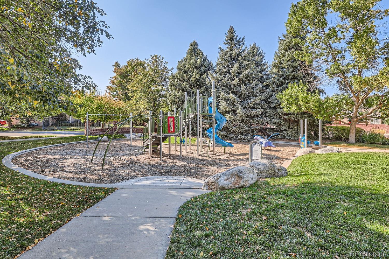 11939 E Lake Court