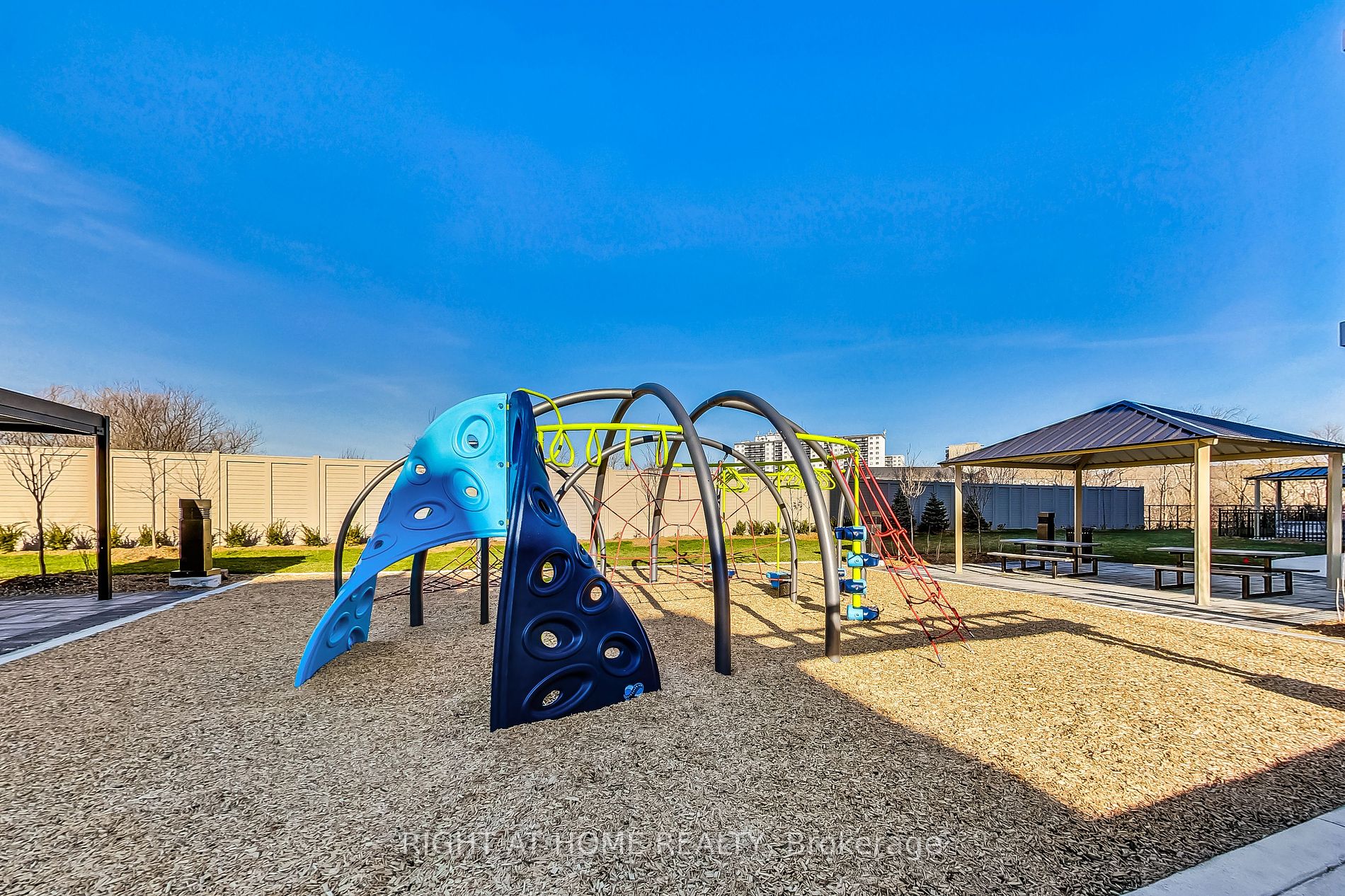 1095 Douglas Mccurdy Dr 156