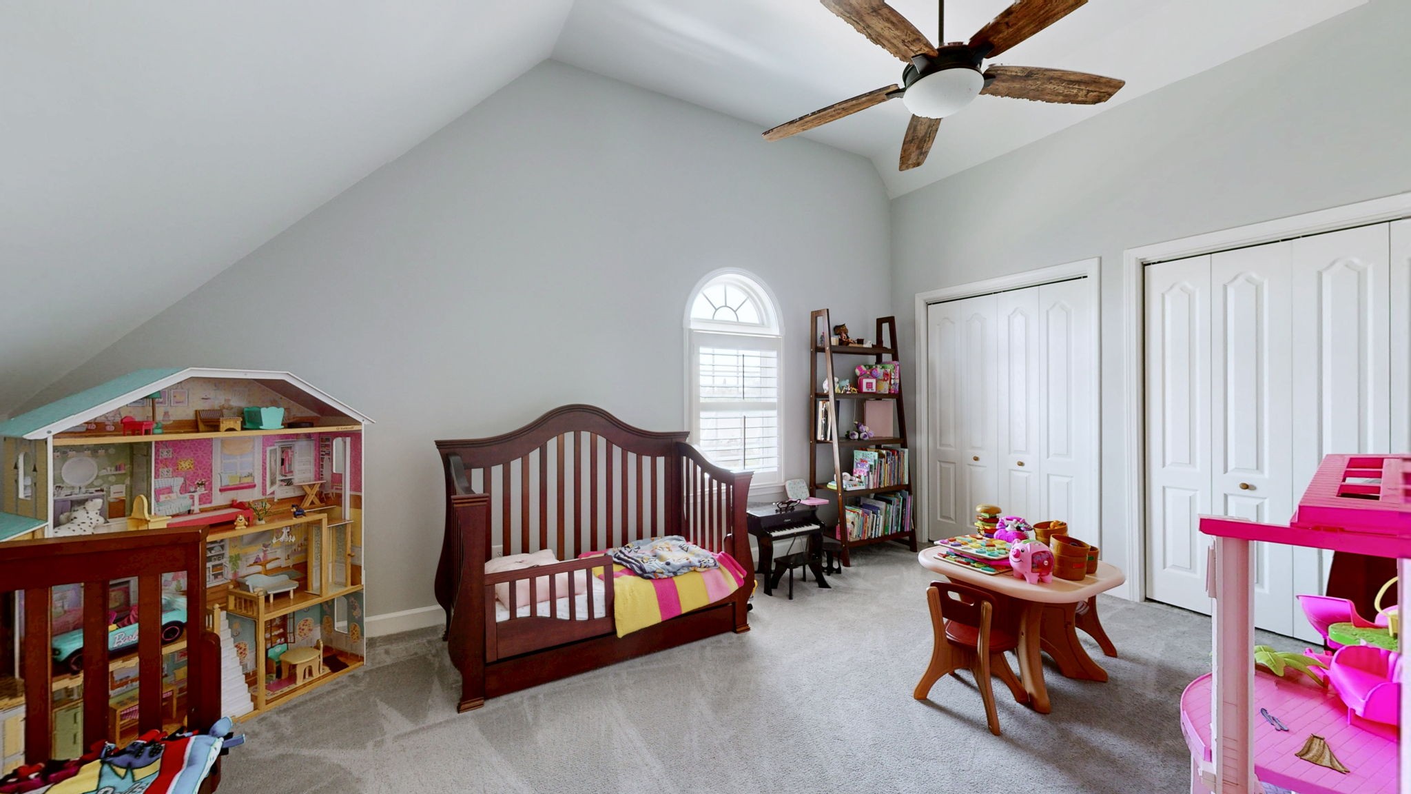 1016 Tulip Blossom Dr