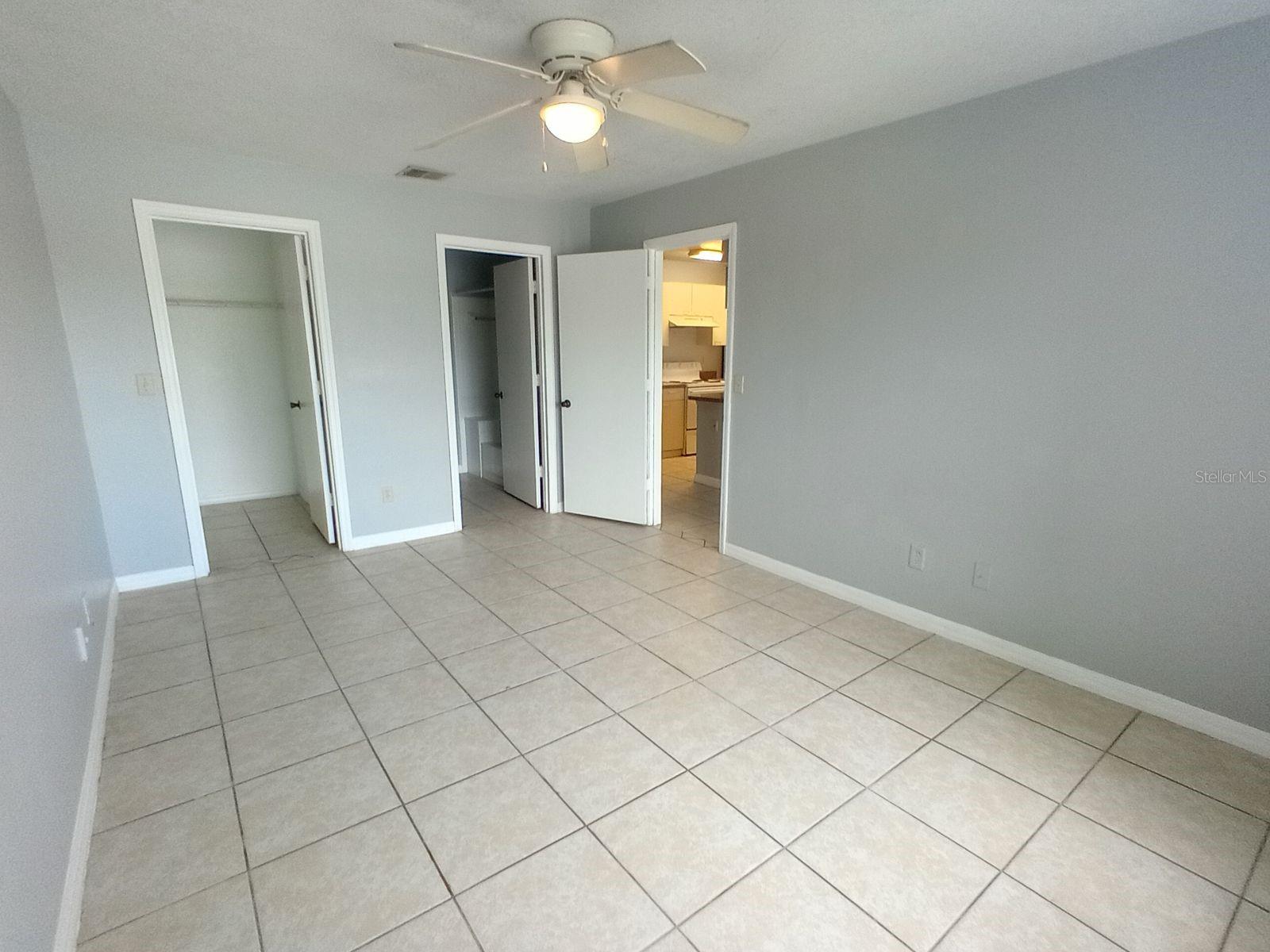2550 N Alafaya Trail 4305