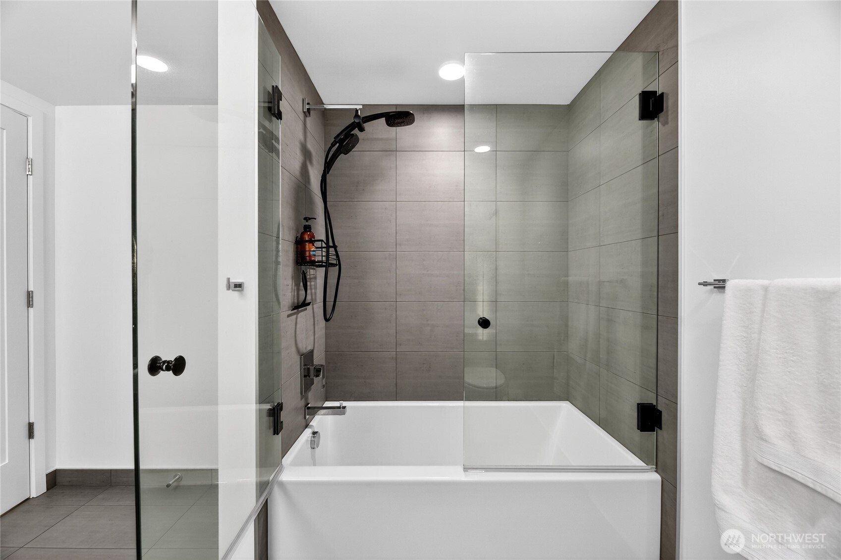 1808 Minor Avenue 2805