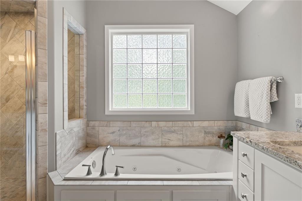 9778 Apple Blossom Lane