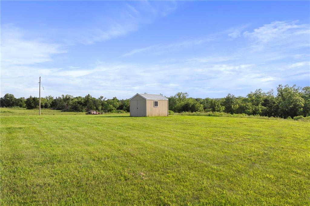 32241 NE Neosho Road