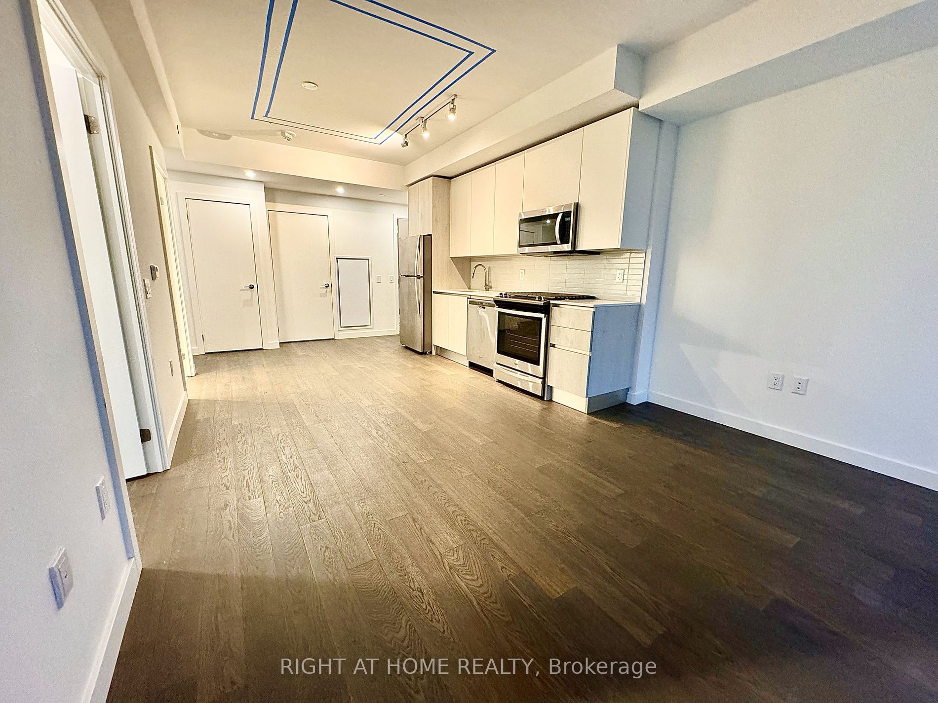 2A Church St St 2206