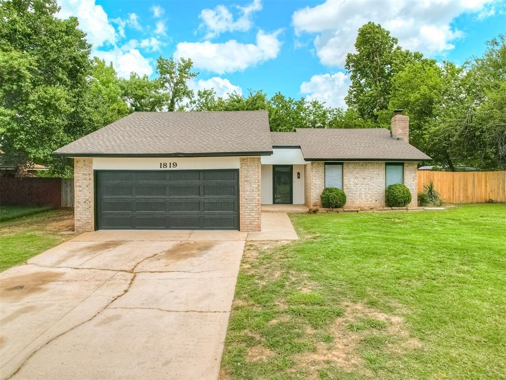 Available for lease now! This is a 3 bedroom, 2 bathroom, and 2 car garage. All of the rooms are spacious and the back yard is large and fenced in. Pets allowed.