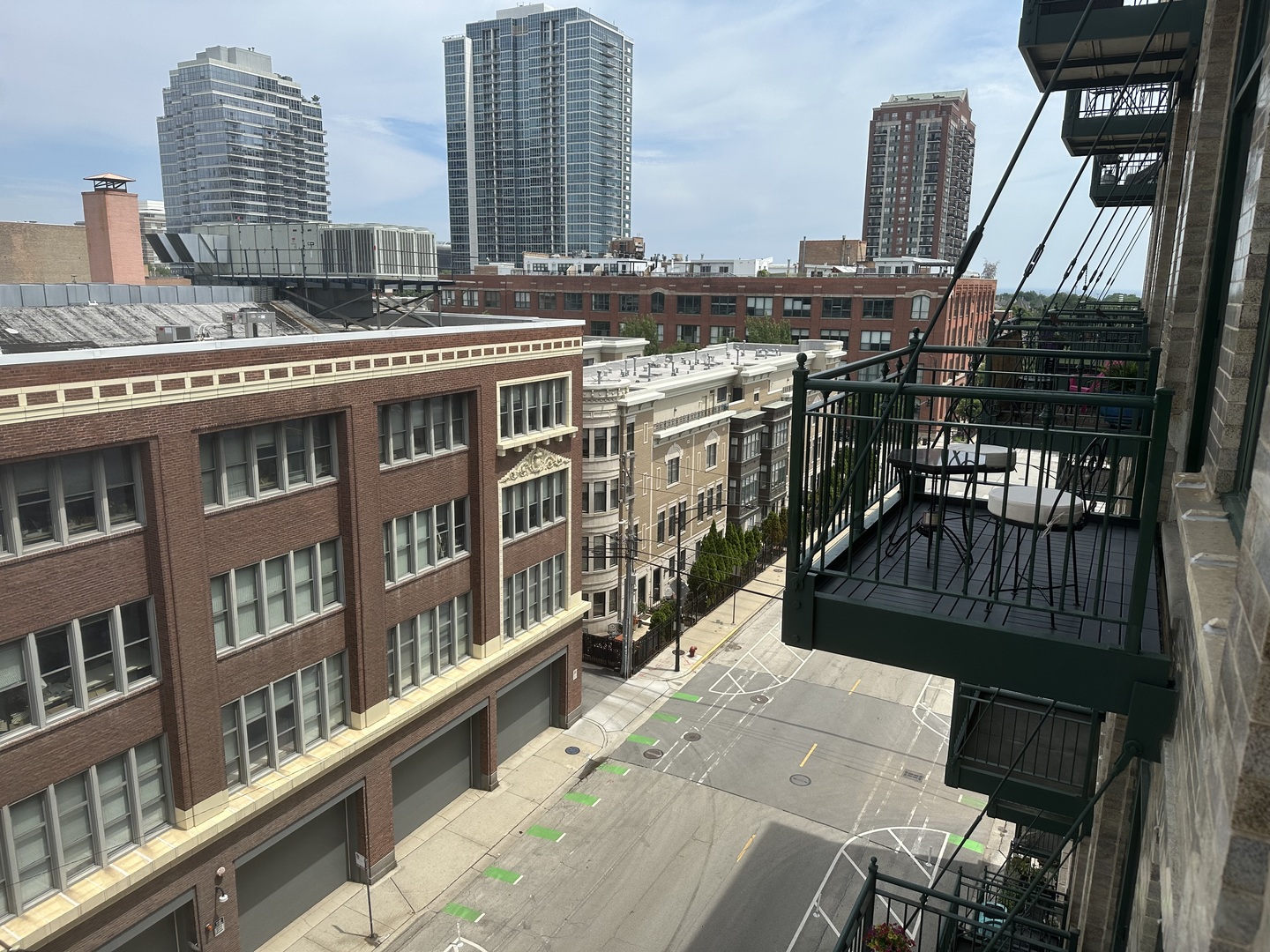 1801 S Michigan Avenue 603
