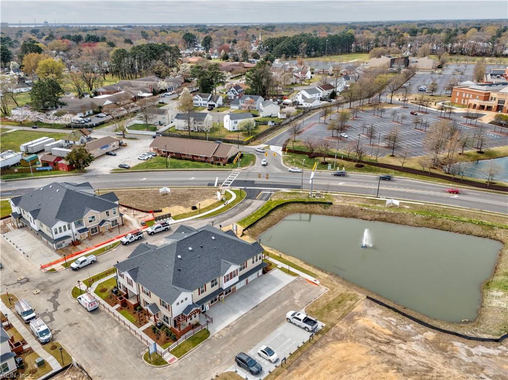 806 Watermark Way