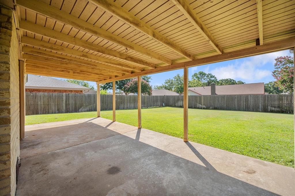 4024 Lynbrook Lane