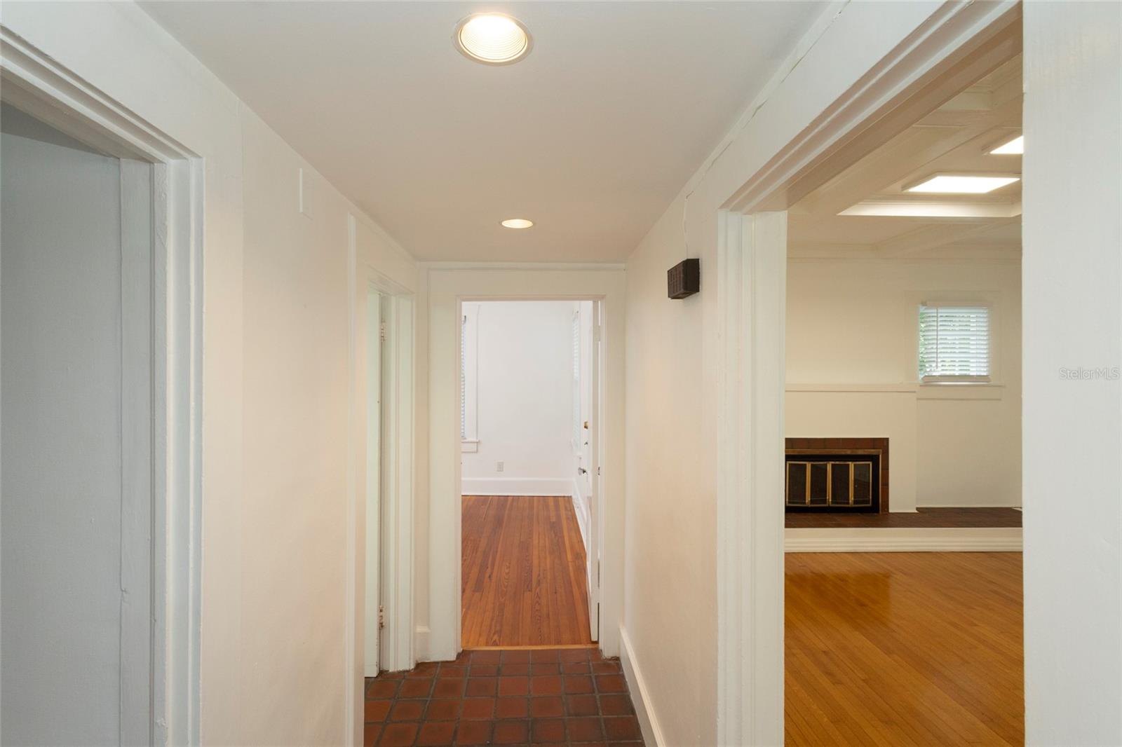 3012 W Sitios Street