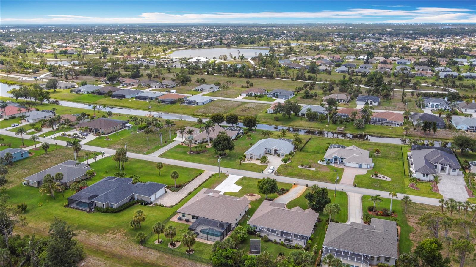 613 Boundary Boulevard