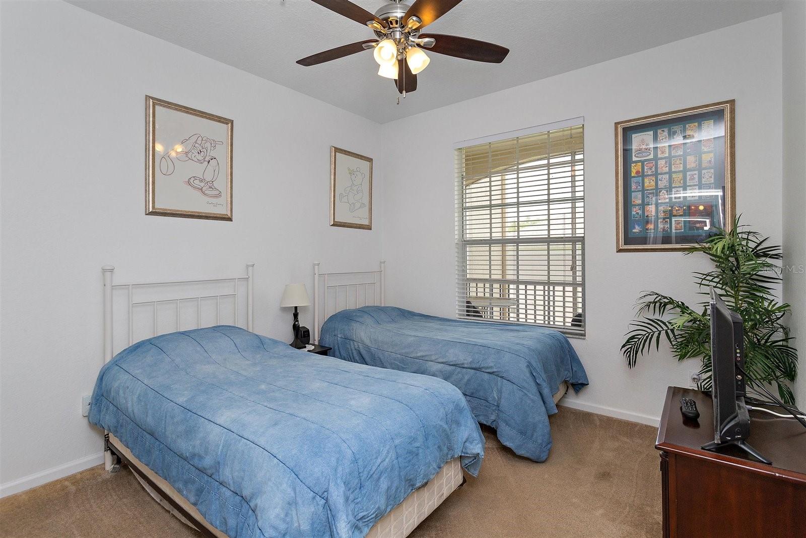 2307 Silver Palm Dr 202