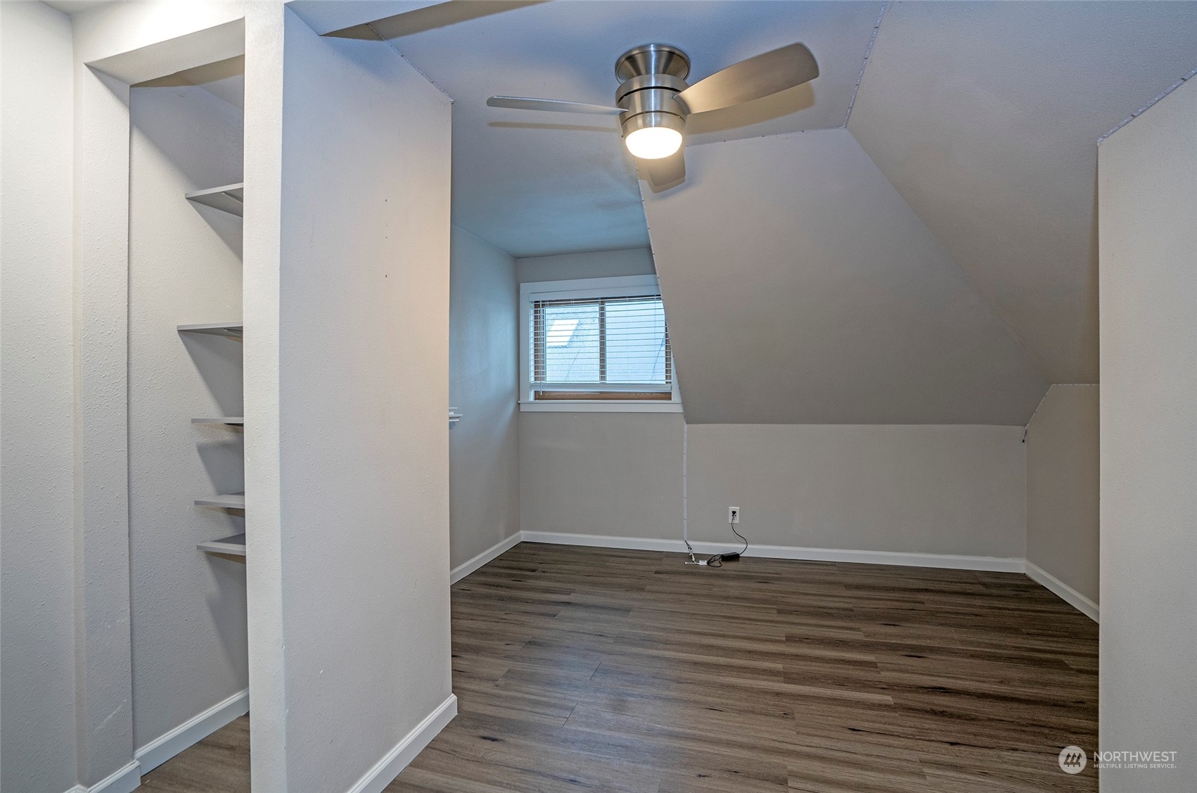 1017 E 59th