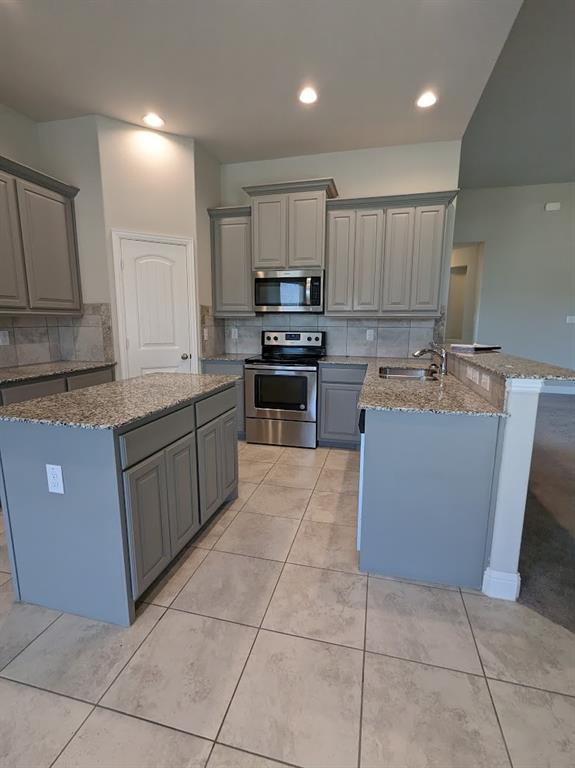 3741 Cecelia Lane