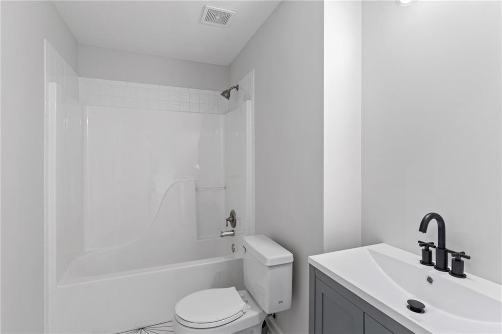 9212 N Garfield Avenue