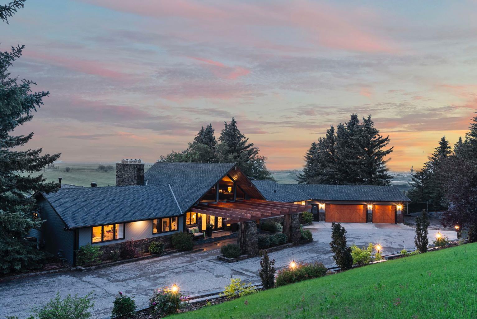 188 Artists View Way