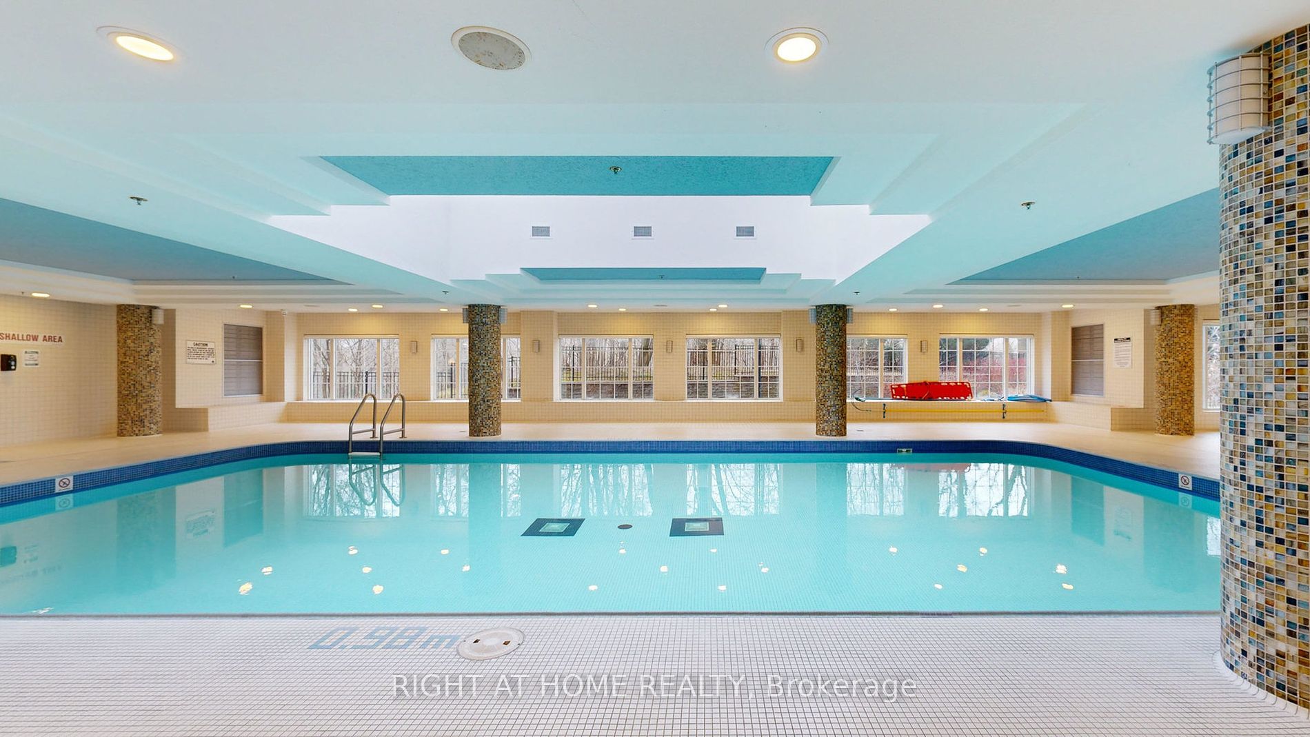 10 Bloorview Pl 1706