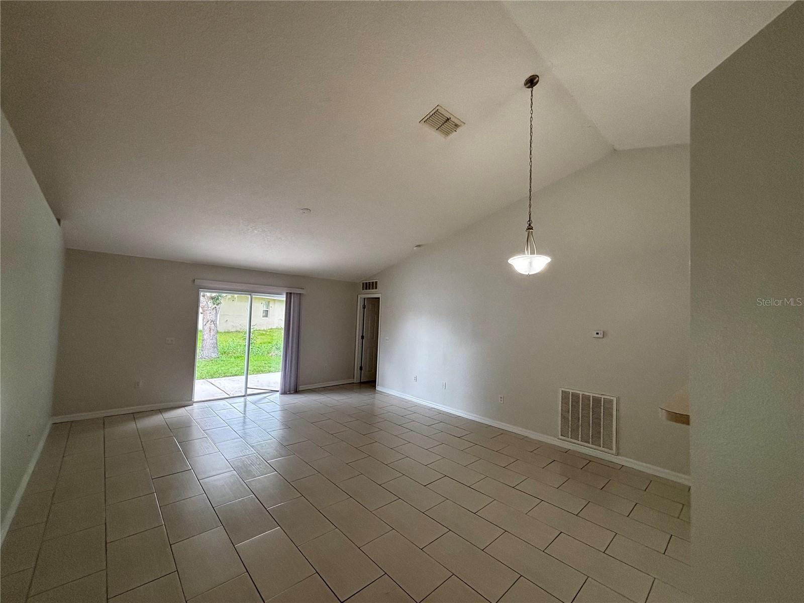 120 Spoonbill Court