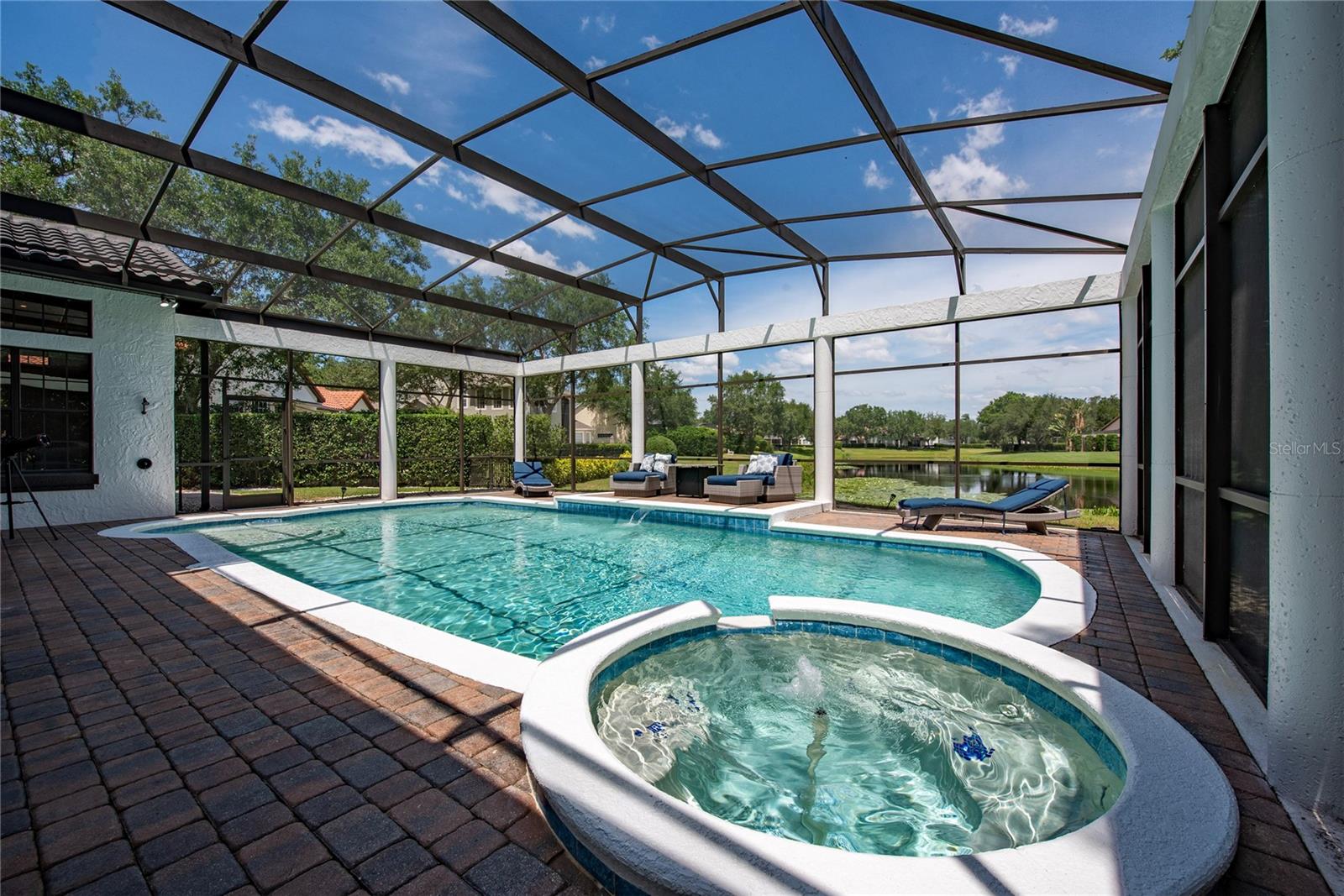 6221 Blakeford Drive