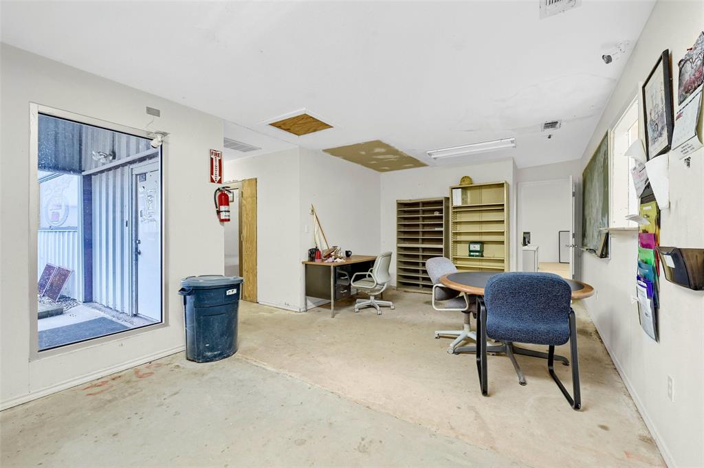 18987 W Us Highway 82