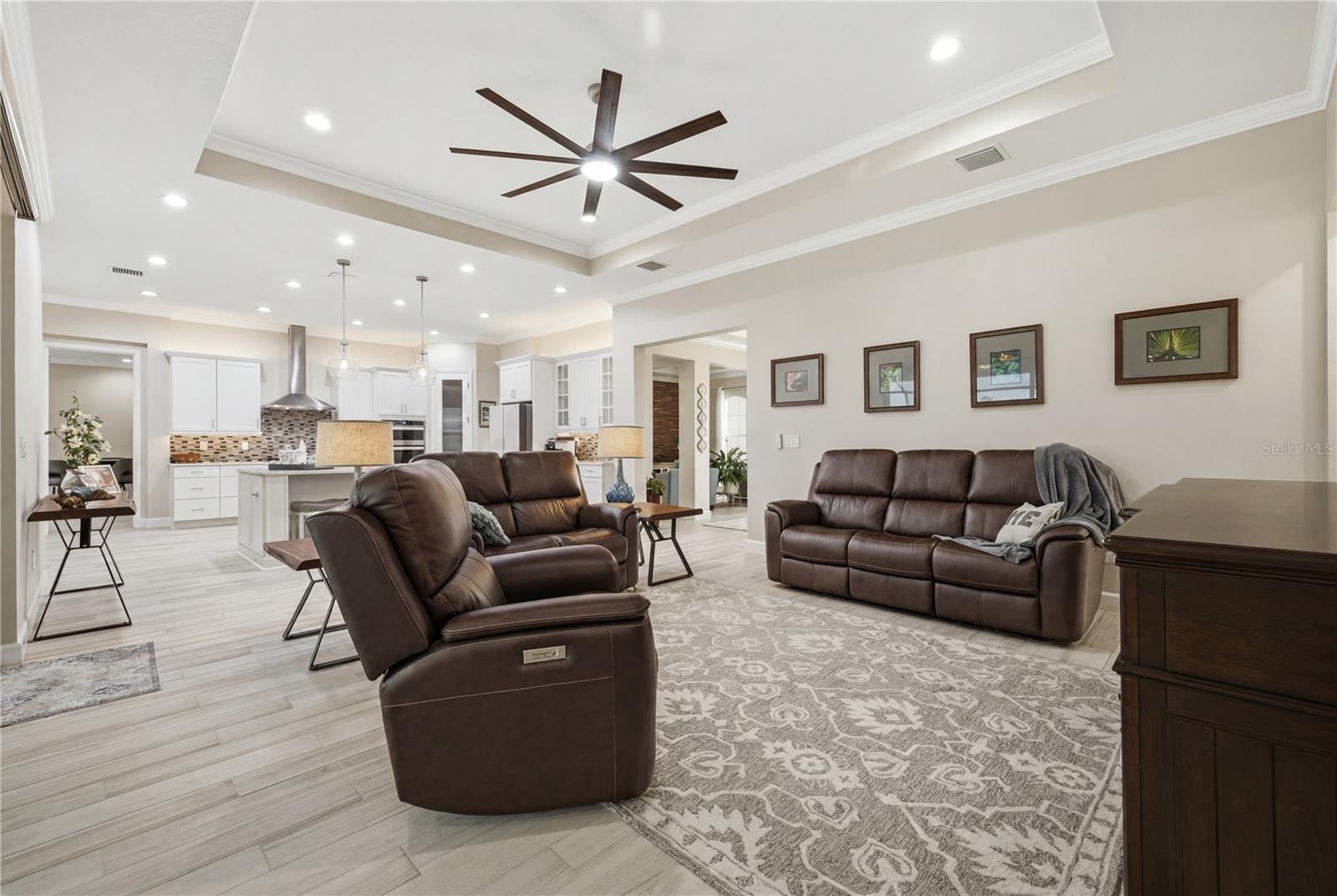 5315 San Remo Circle