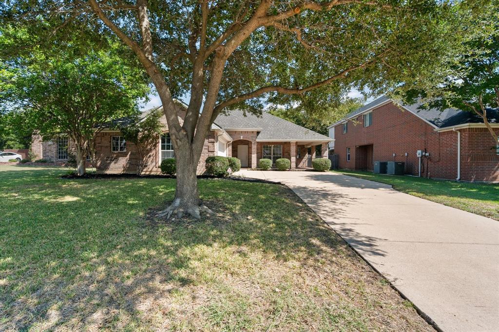 2724 Forest Lake Drive