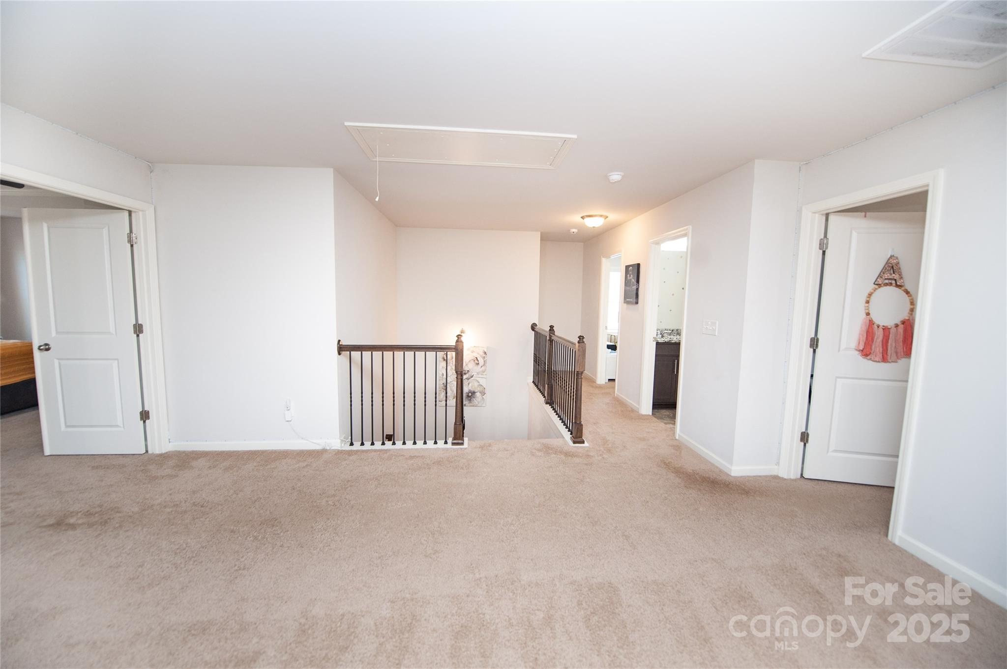 660 Highgarden Lane