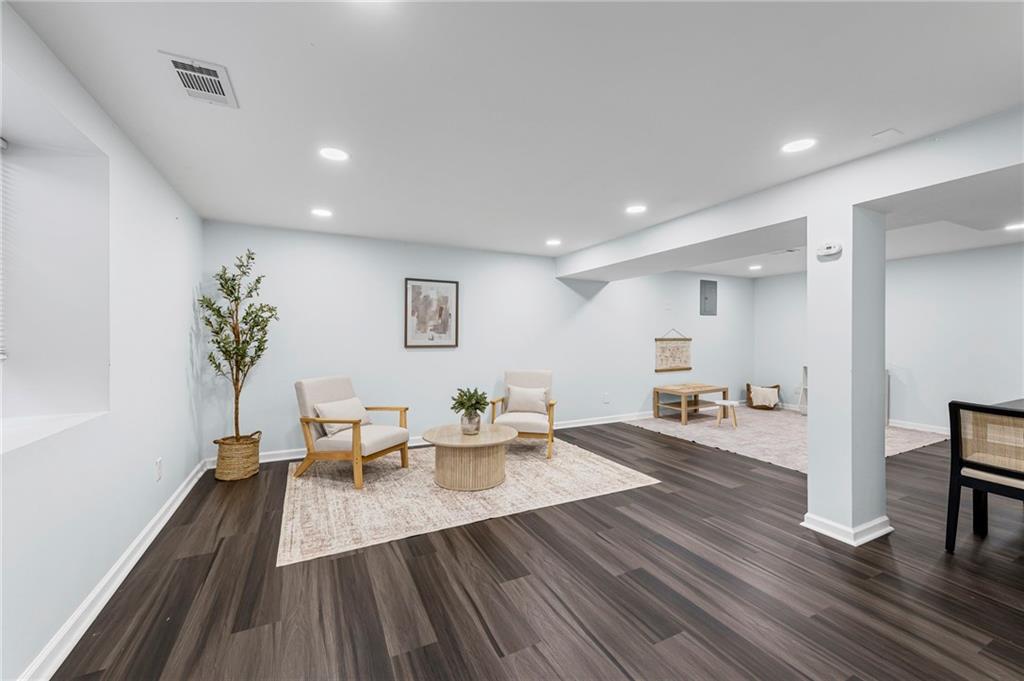 5814 Parkview Avenue