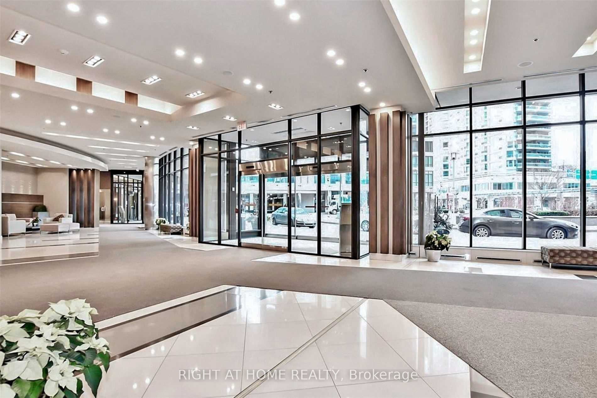 33 Bay St 3401