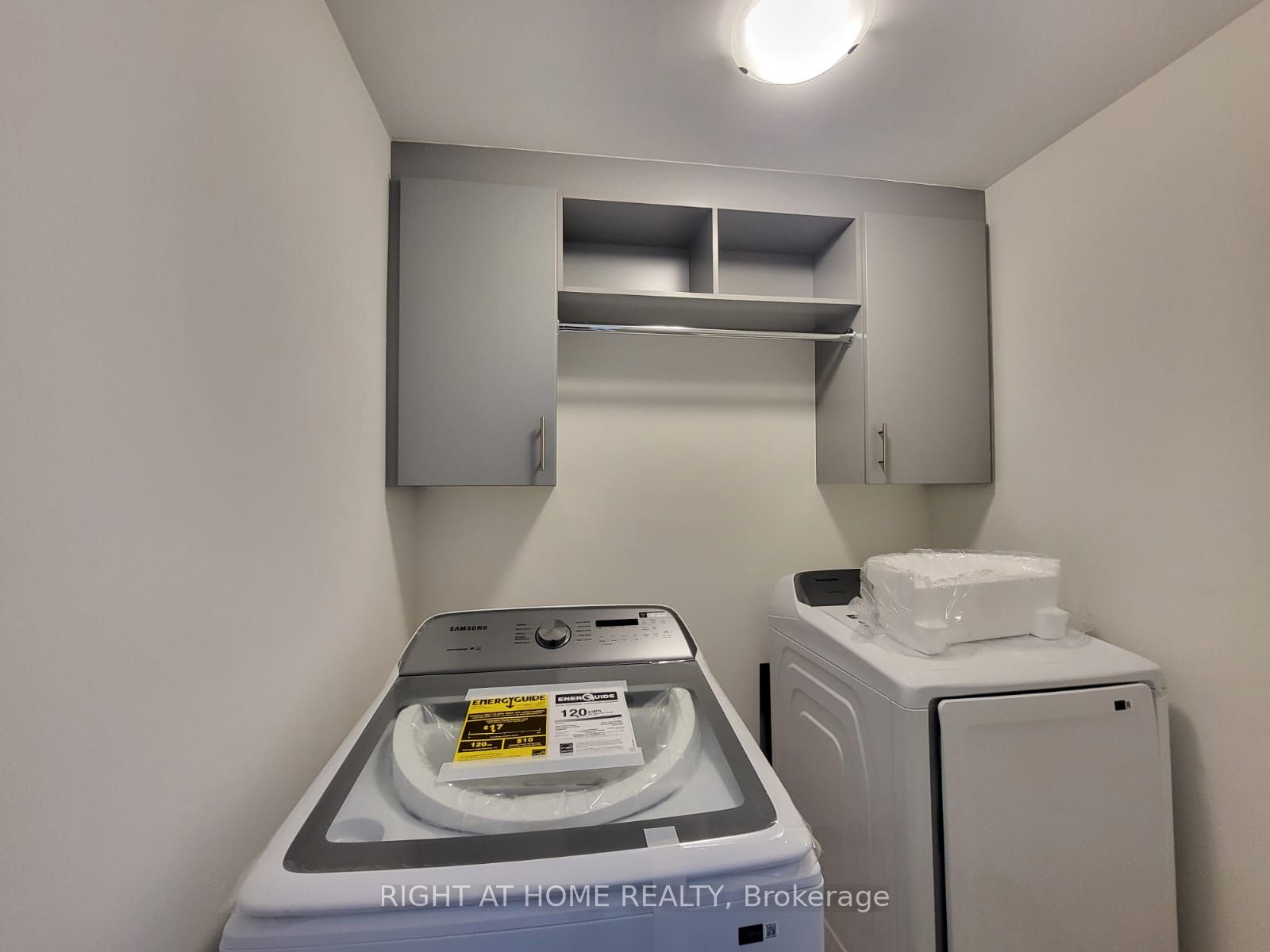 34 Copperhill Hts