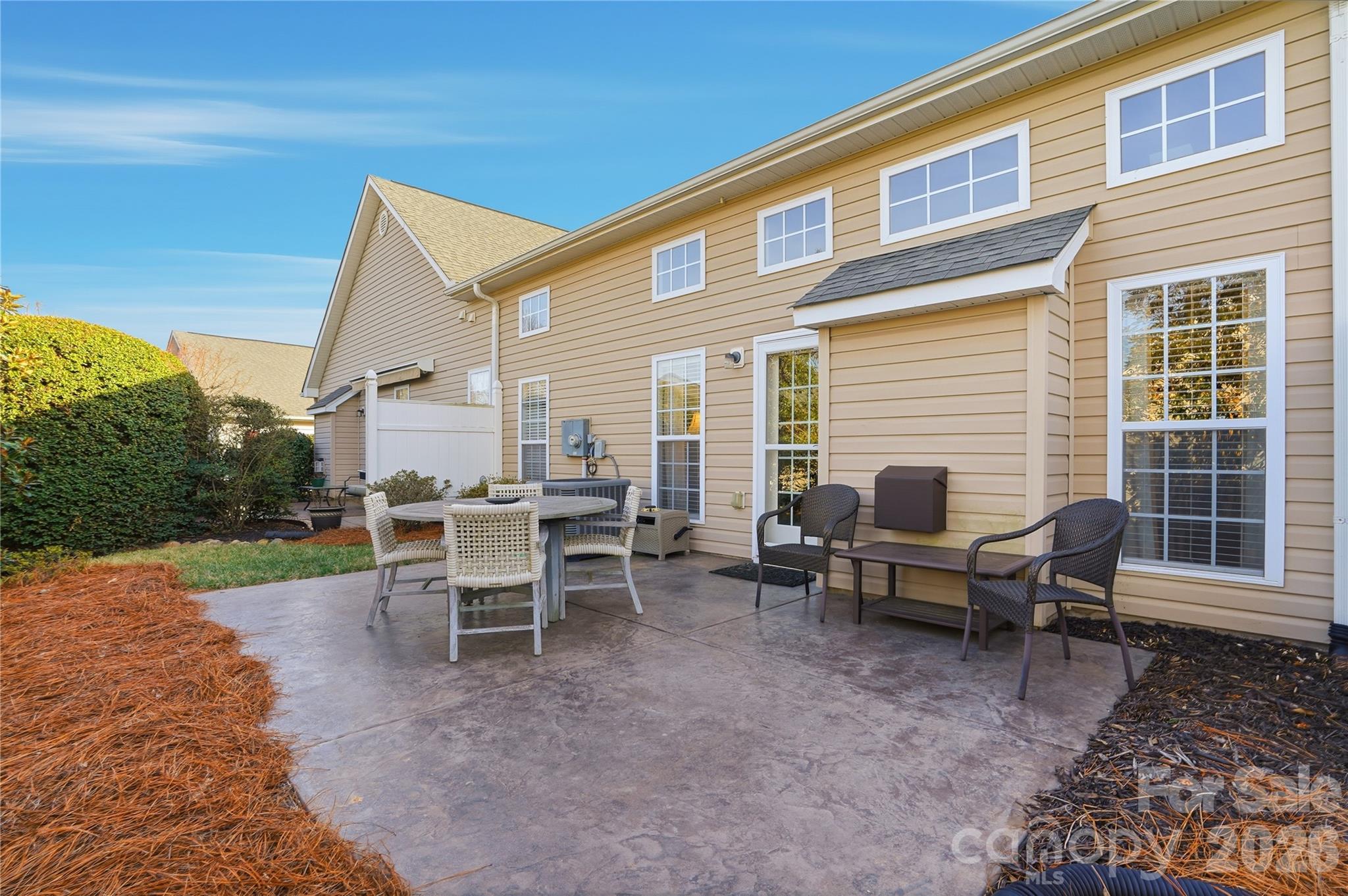 335 Garnet Court