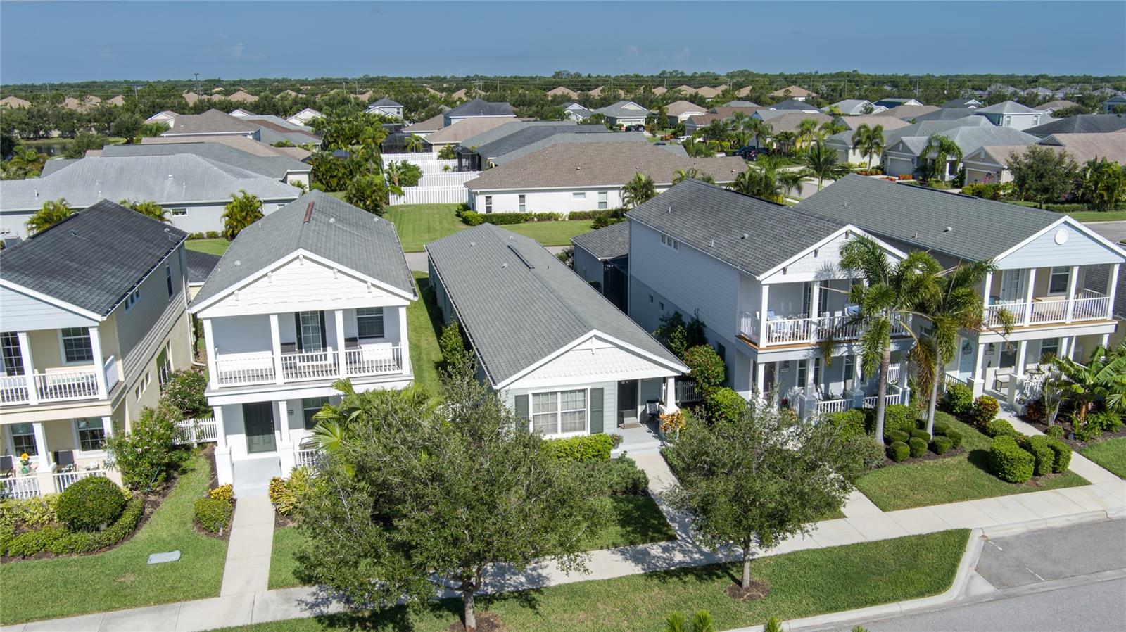 6440 Autumn Woods Way