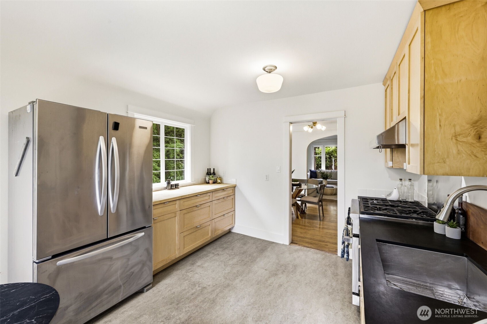 421 N 40th Street