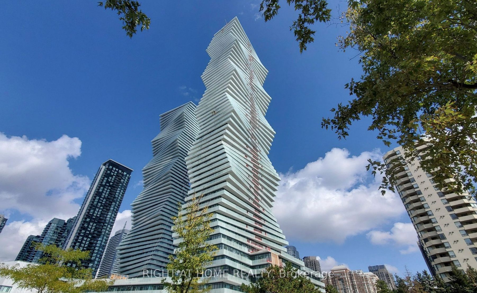 3883 Quartz Rd 4104