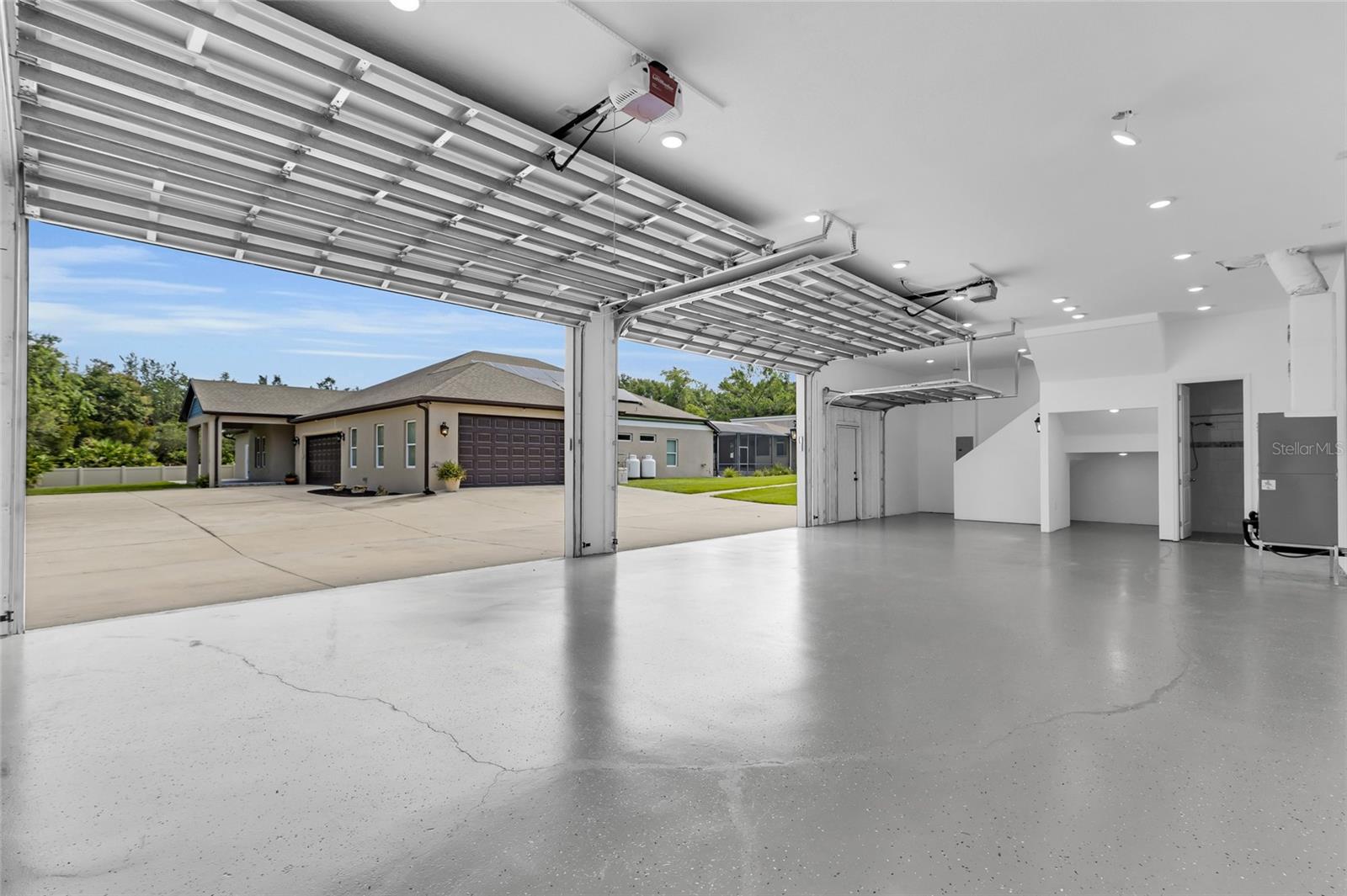 3055 Wolf Branch Rd