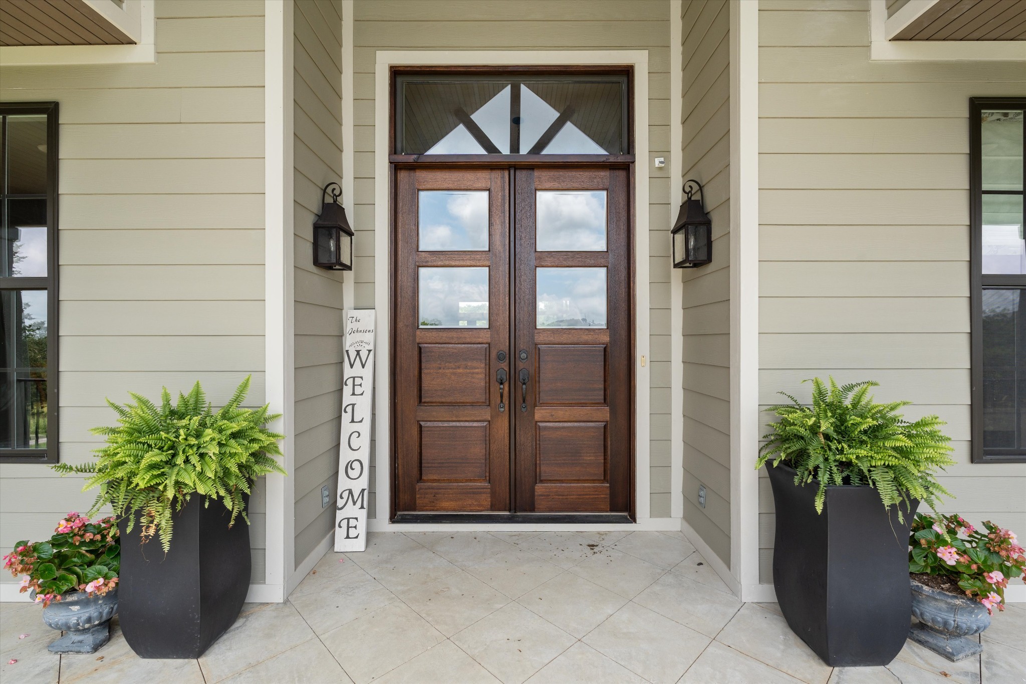 1135D Center Point Rd