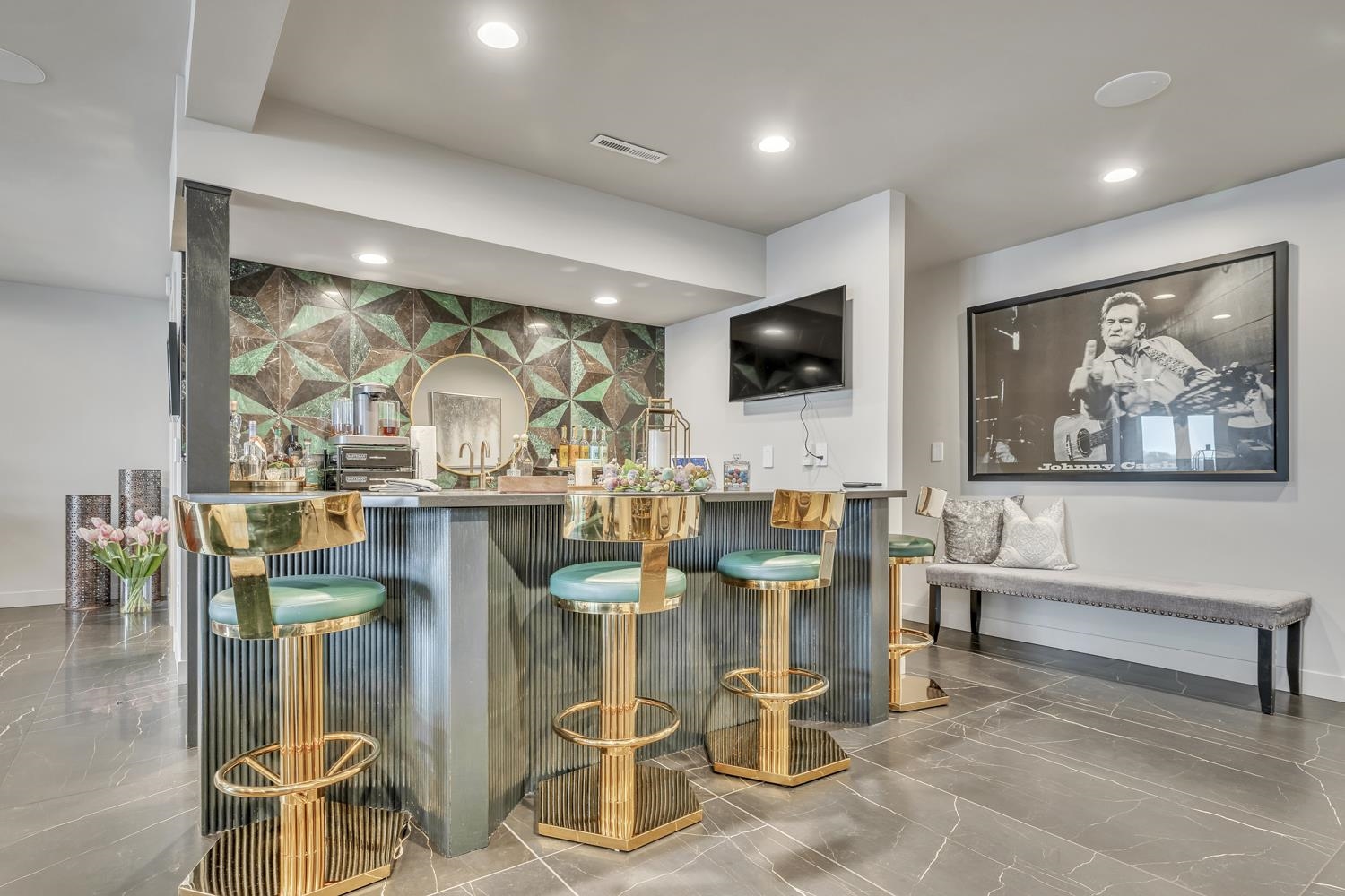 1001 Oak Place
