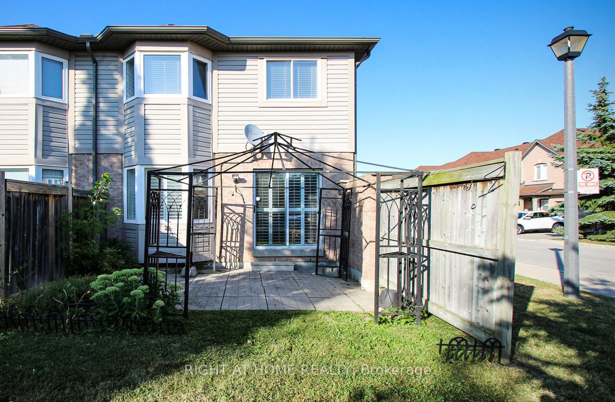 5255 Guildwood Way 48